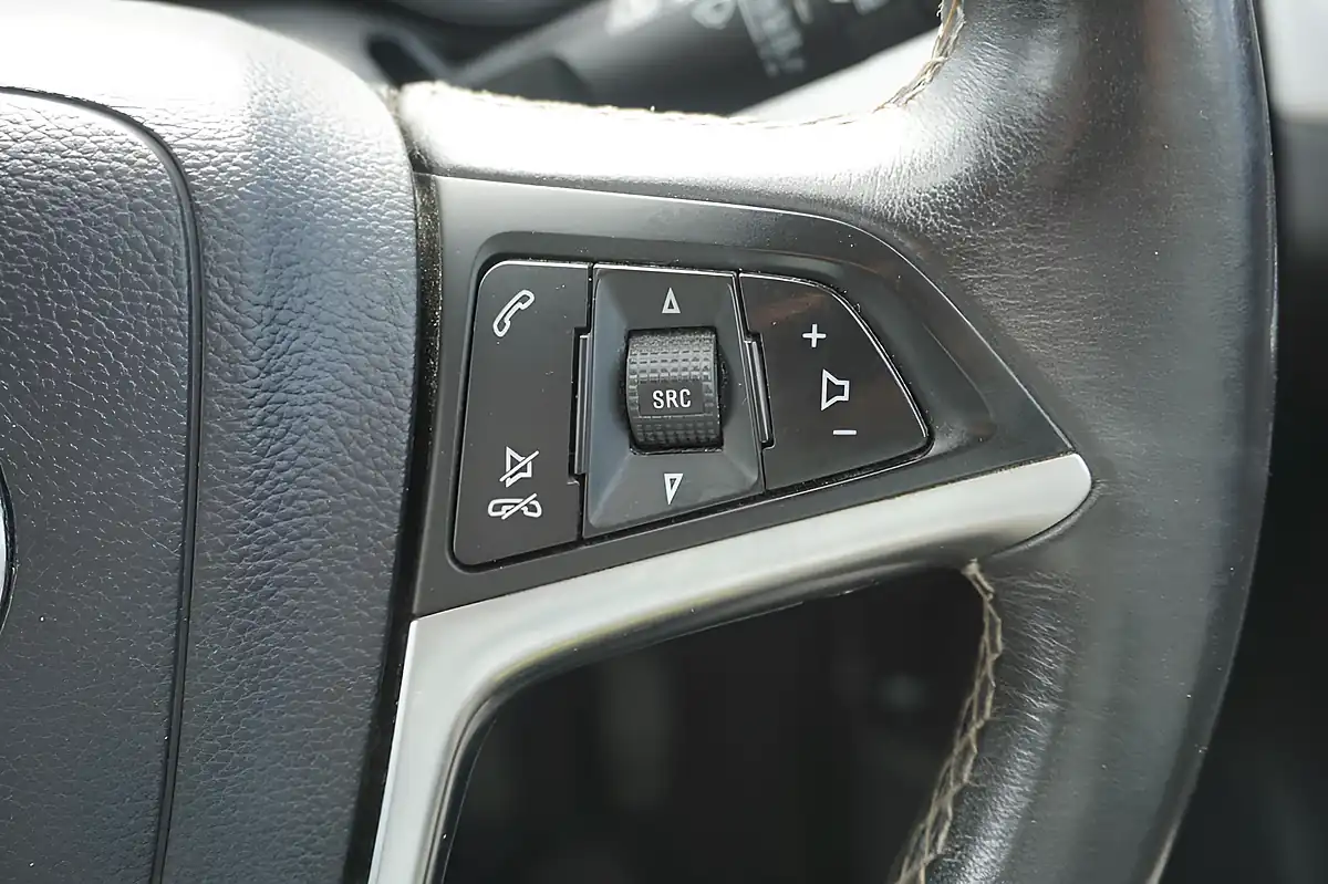 Used 2016 Vauxhall Mokka Exclusiv White - Interior and Exterior details 19