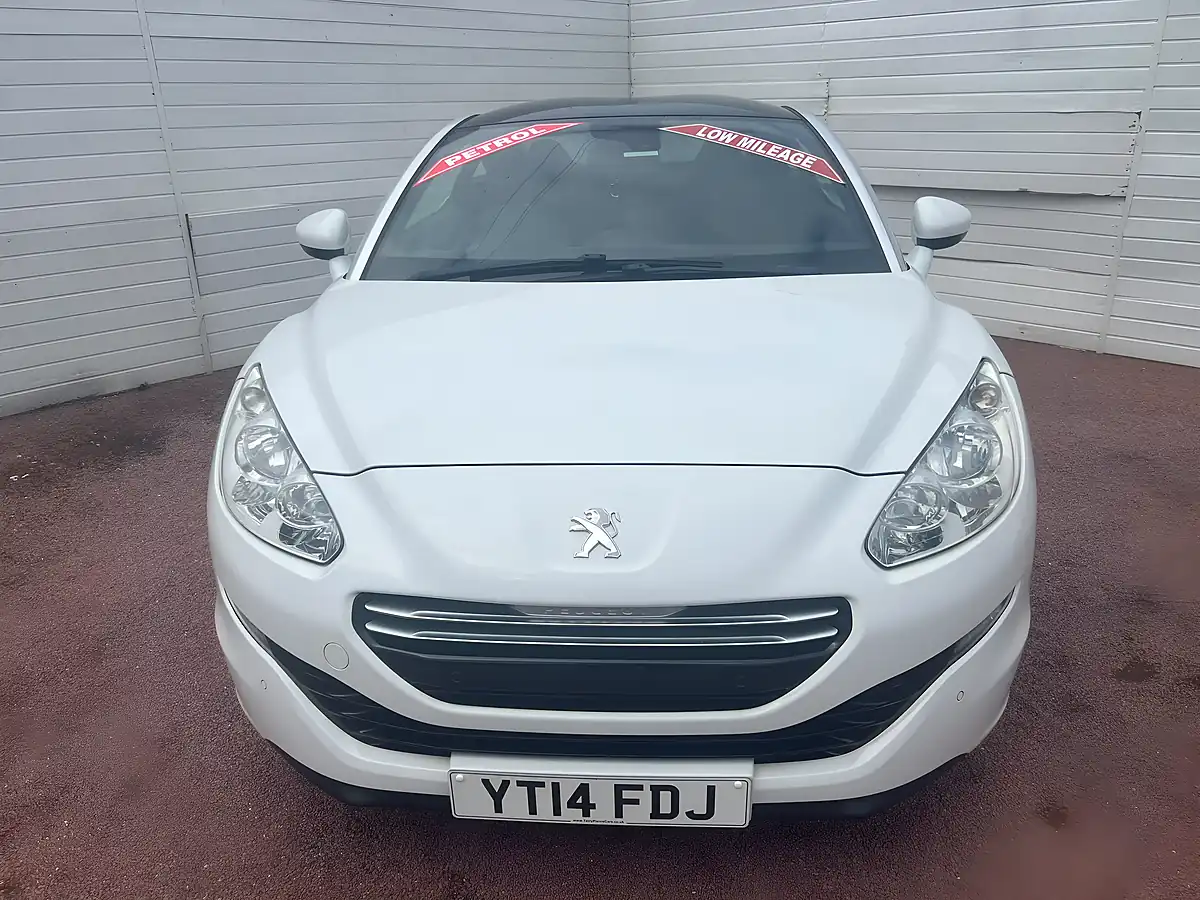 Used 2016 Vauxhall Mokka Exclusiv White - Interior and Exterior details 18