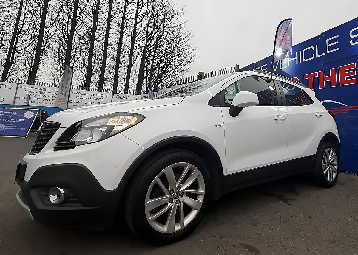 Used 2016 Vauxhall Mokka Exclusiv White - Interior and Exterior details 3