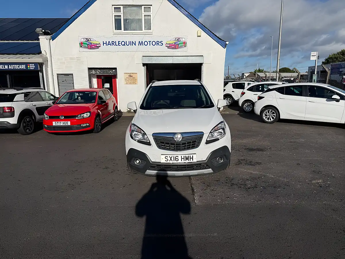 Used 2016 Vauxhall Mokka Exclusiv White - Interior and Exterior details 2
