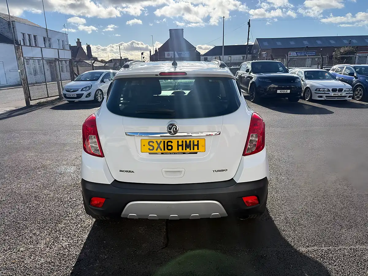 Used 2016 Vauxhall Mokka Exclusiv White - Interior and Exterior details 6