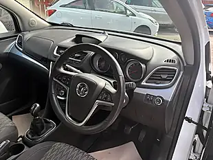 Used 2016 Vauxhall Mokka Exclusiv White - Interior and Exterior details 13