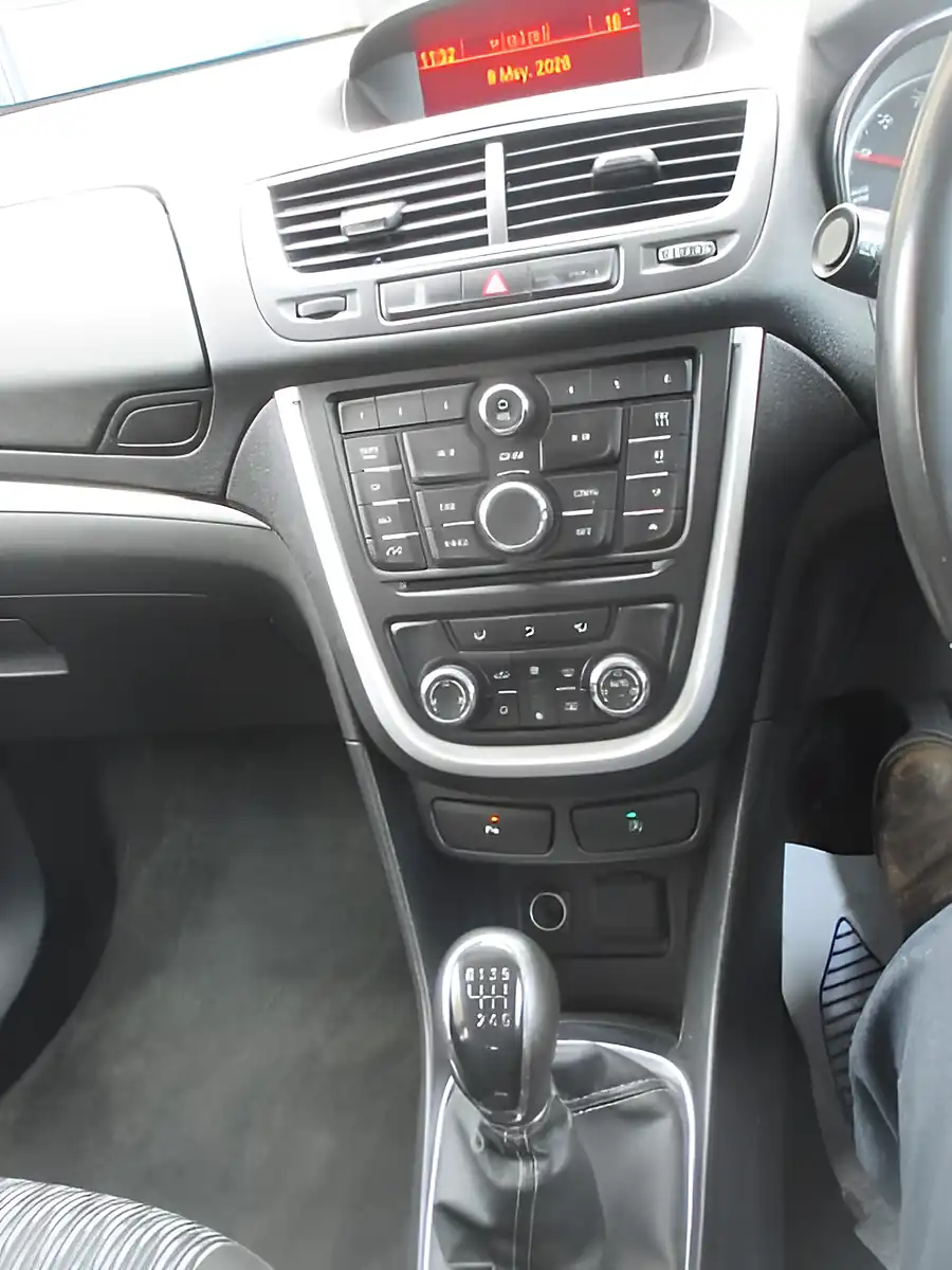 Used 2016 Vauxhall Mokka Exclusive Black - Interior and Exterior details 9