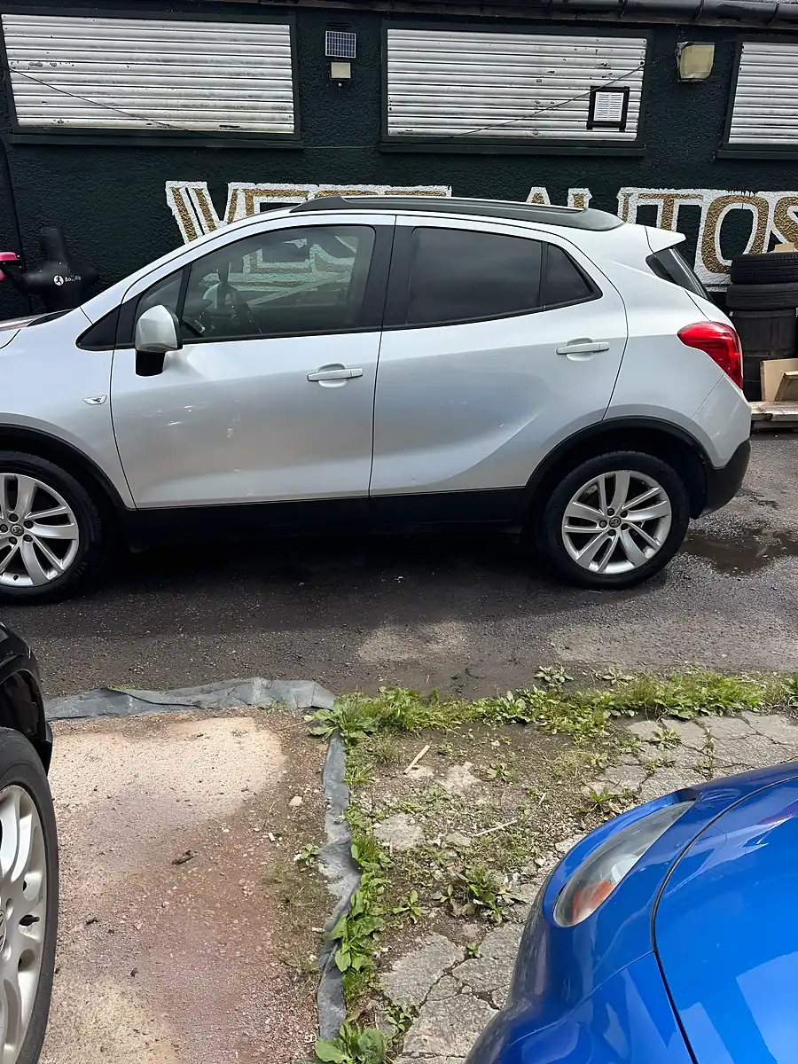 Used 2016 Vauxhall Mokka - Interior and Exterior details 5