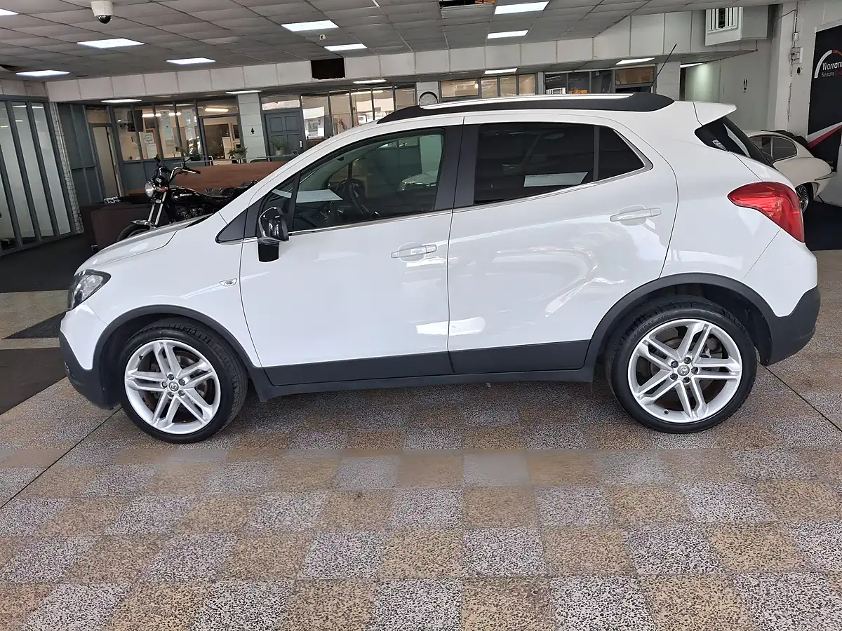 Used 2016 Vauxhall Mokka Limited Edition White - Interior and Exterior details 3