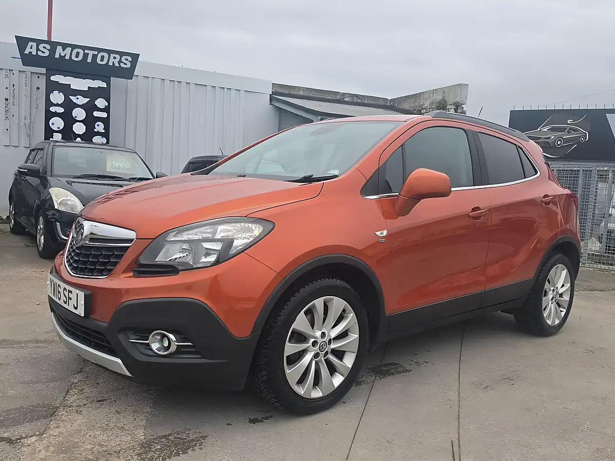 Used 2016 Vauxhall Mokka Se 4WD Orange - Interior and Exterior details 3
