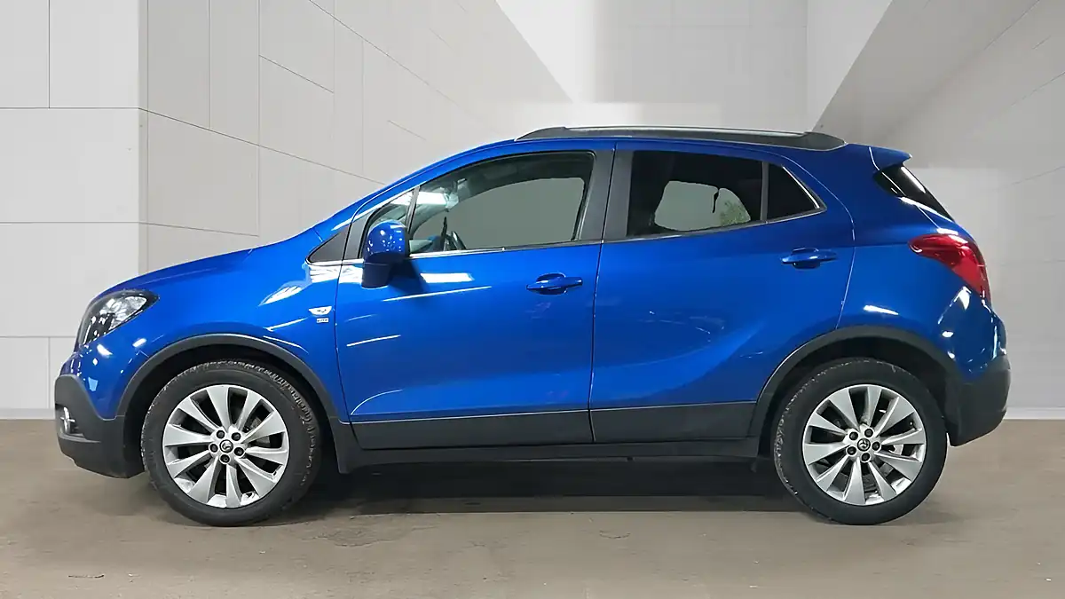 Used 2016 Vauxhall Mokka Se Blue - Interior and Exterior details 6