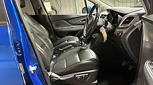 Used 2016 Vauxhall Mokka Se Blue - Interior and Exterior details 8