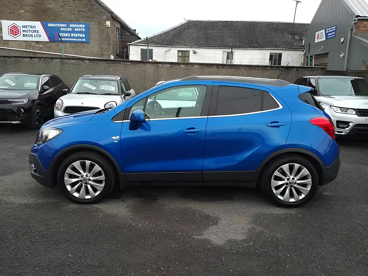 Used 2016 Vauxhall Mokka Se Blue - Interior and Exterior details 3