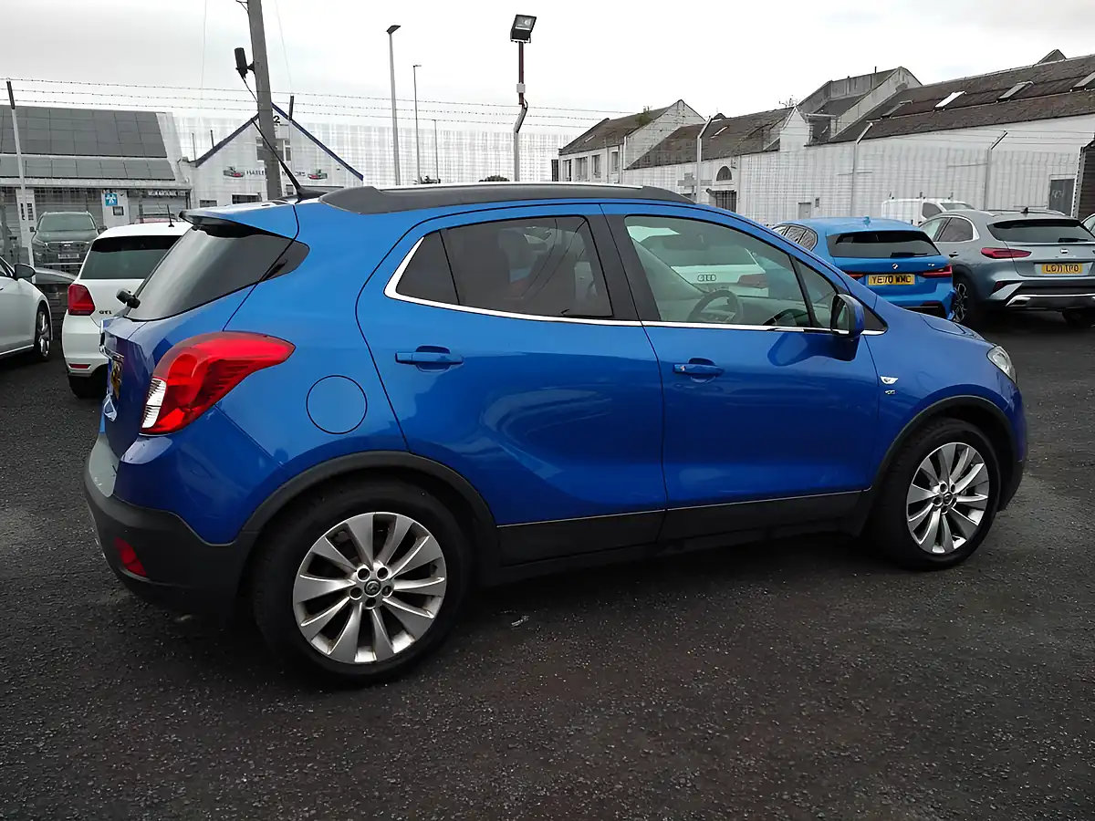 Used 2016 Vauxhall Mokka Se Blue - Interior and Exterior details 8