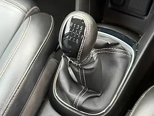 Used 2016 Vauxhall Mokka Se Blue - Interior and Exterior details 11