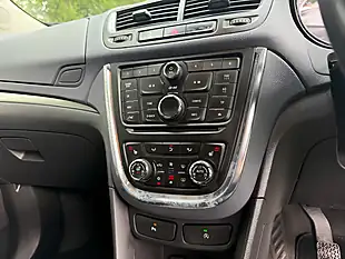 Used 2016 Vauxhall Mokka Se Brown - Interior and Exterior details 15