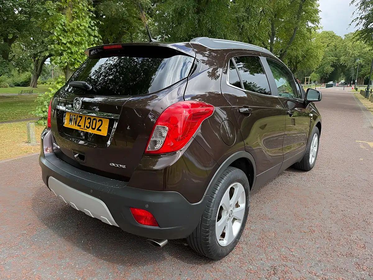 Used 2016 Vauxhall Mokka Se Brown - Interior and Exterior details 3