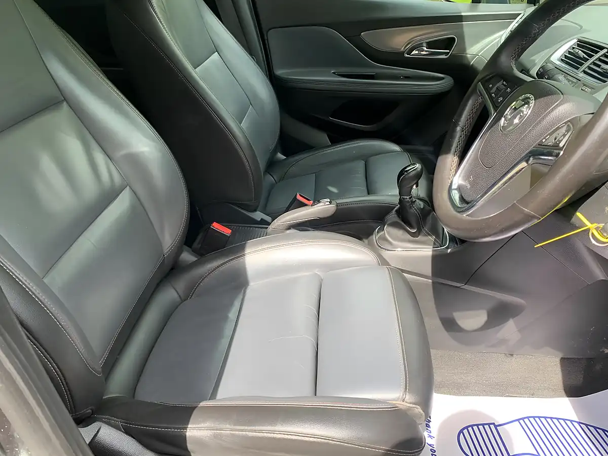 Used 2016 Vauxhall Mokka Se Grey - Interior and Exterior details 15
