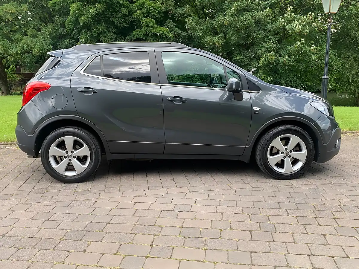 Used 2016 Vauxhall Mokka Se Grey - Interior and Exterior details 7
