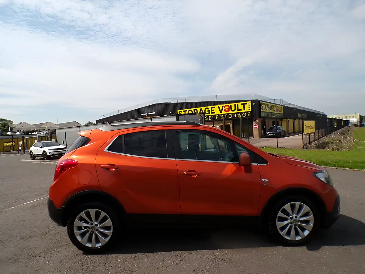 Used 2016 Vauxhall Mokka Se Orange - Interior and Exterior details 2