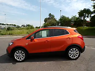 Used 2016 Vauxhall Mokka Se Orange - Interior and Exterior details 9