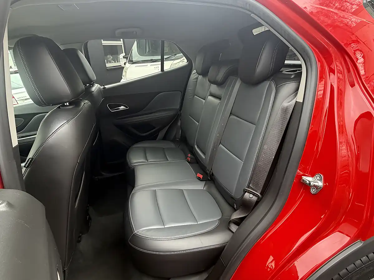 Used 2016 Vauxhall Mokka Se Red - Interior and Exterior details 15