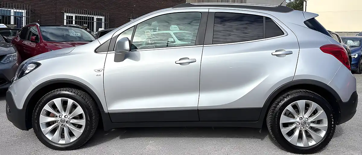 Used 2016 Vauxhall Mokka Se Silver - Interior and Exterior details 5