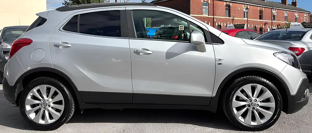Used 2016 Vauxhall Mokka Se Silver - Interior and Exterior details 9