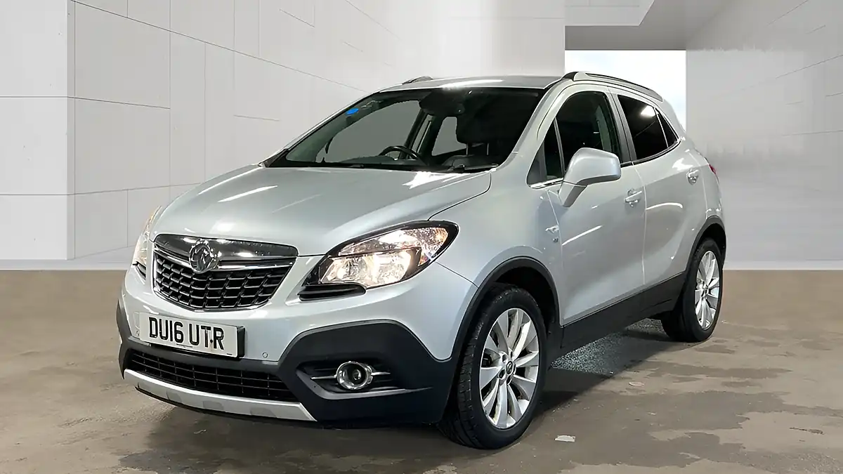 Used 2016 Vauxhall Mokka Se Silver - Interior and Exterior details 2