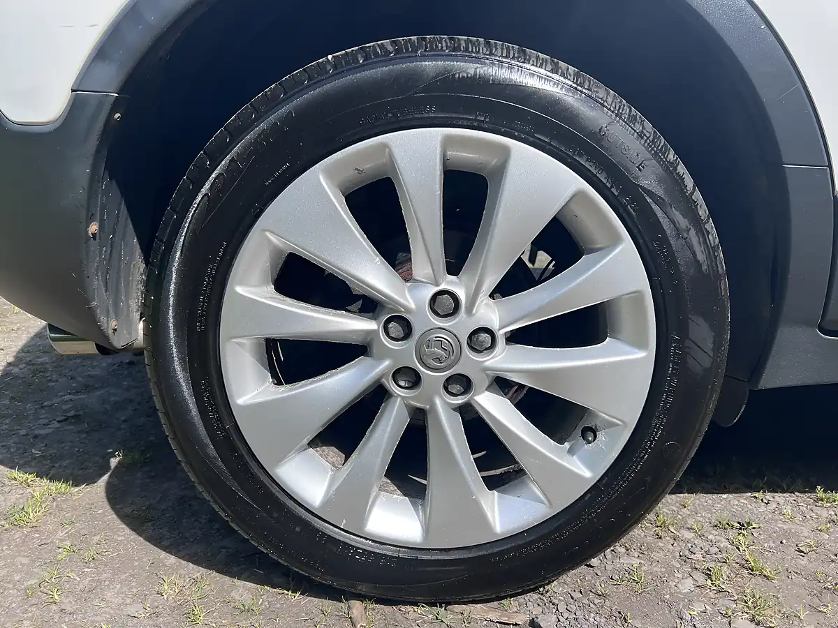 Used 2016 Vauxhall Mokka Se White - Interior and Exterior details 14