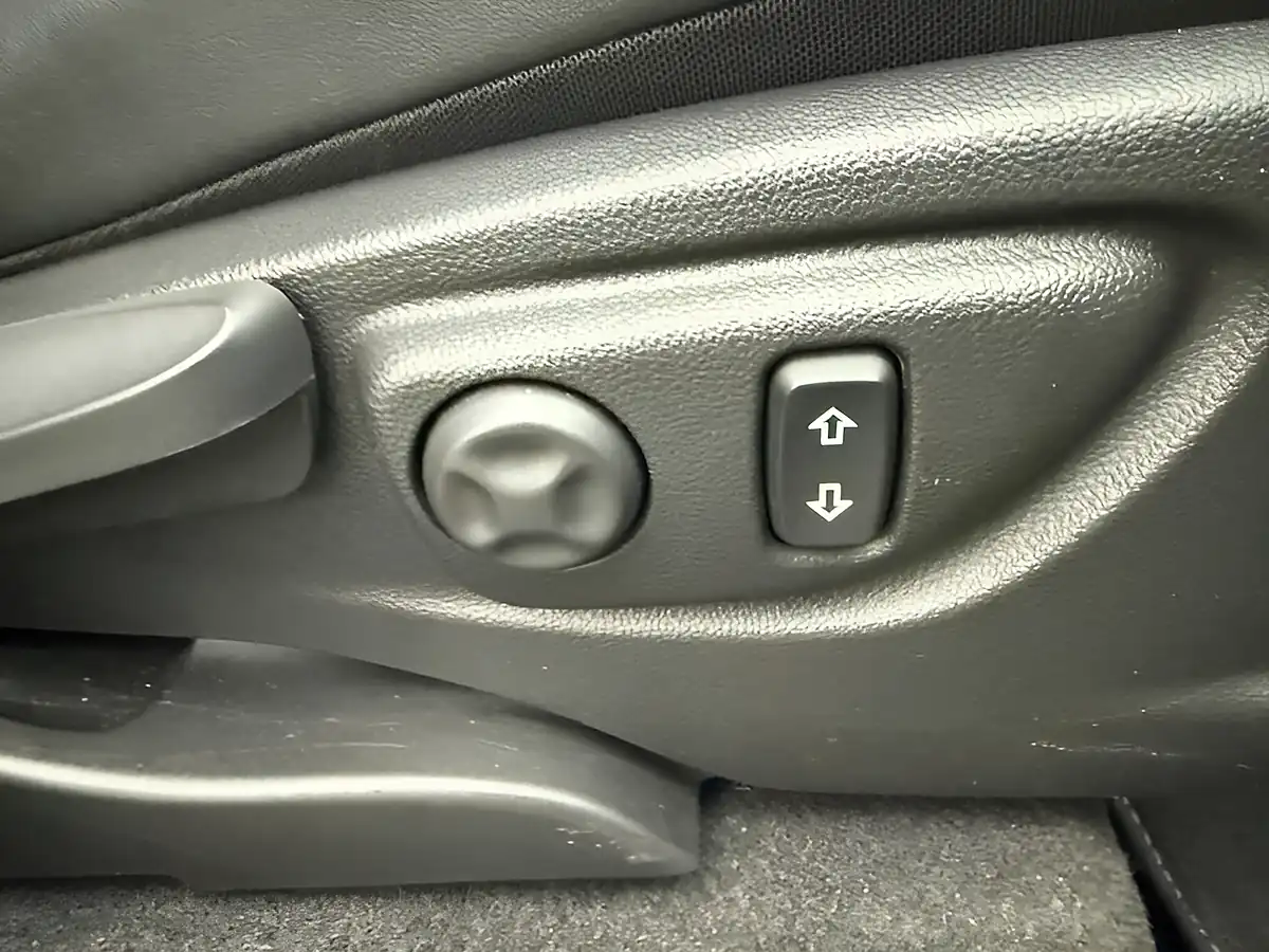 Used 2016 Vauxhall Mokka Se White - Interior and Exterior details 10