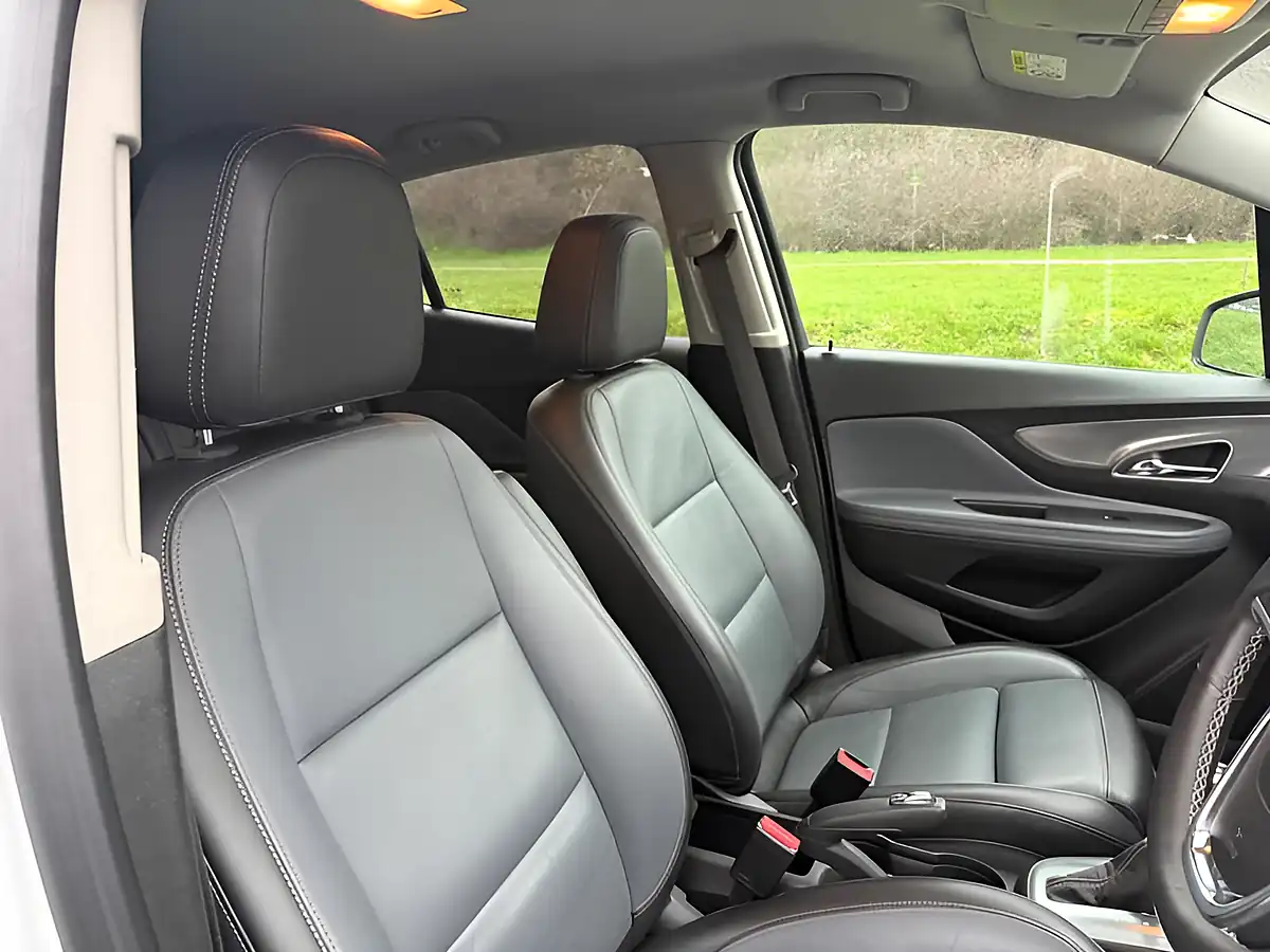 Used 2016 Vauxhall Mokka Se White - Interior and Exterior details 20