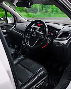 Used 2016 Vauxhall Mokka Se White - Interior and Exterior details 16