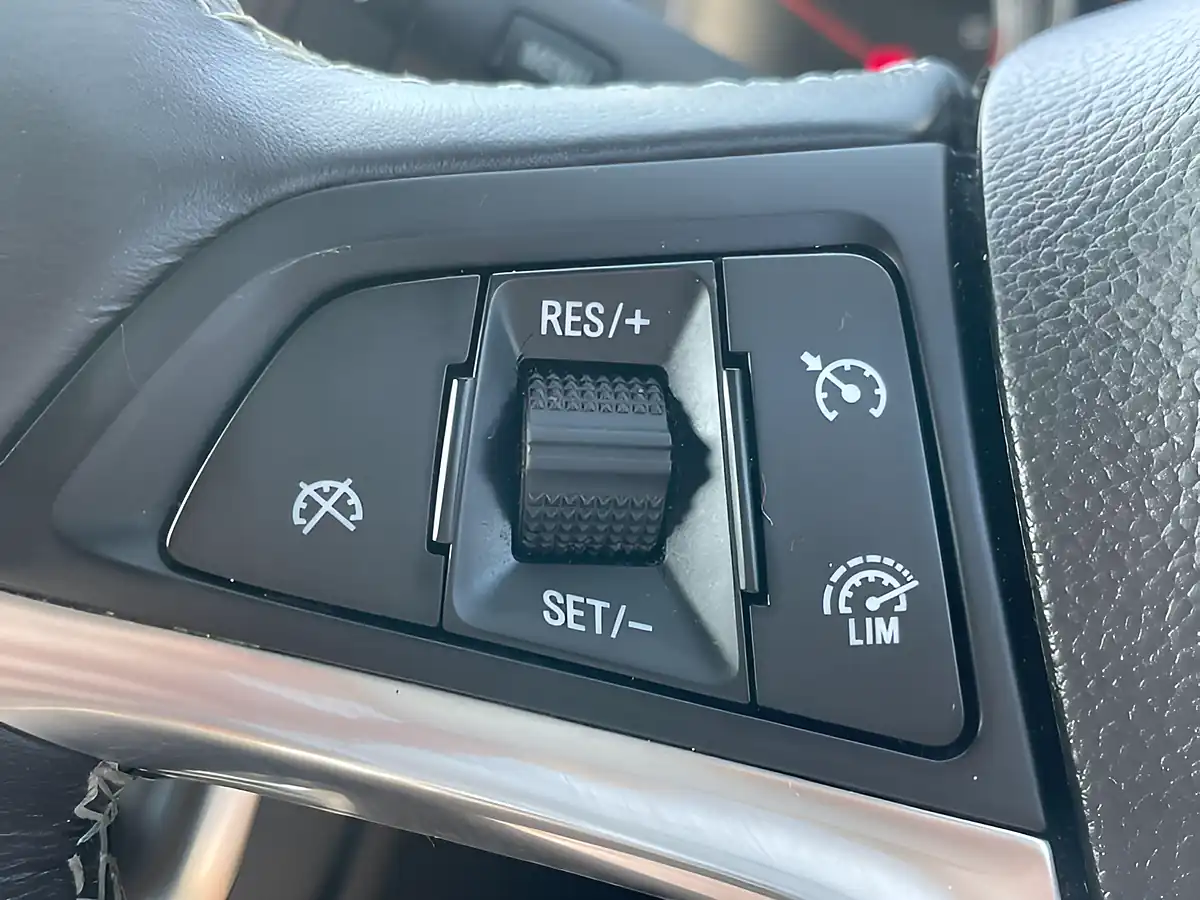 Used 2016 Vauxhall Mokka Se White - Interior and Exterior details 19