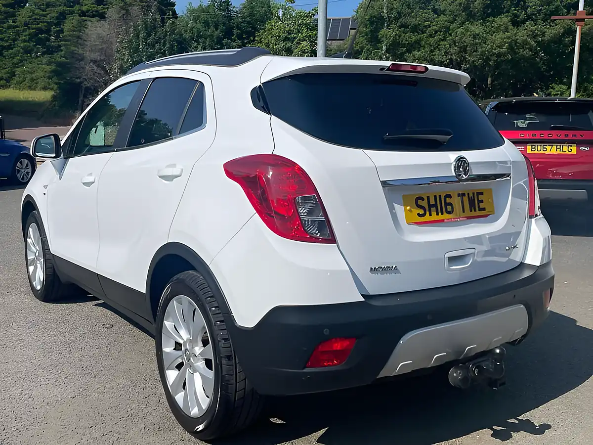 Used 2016 Vauxhall Mokka Se White - Interior and Exterior details 4