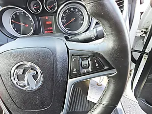 Used 2016 Vauxhall Mokka Se White - Interior and Exterior details 14