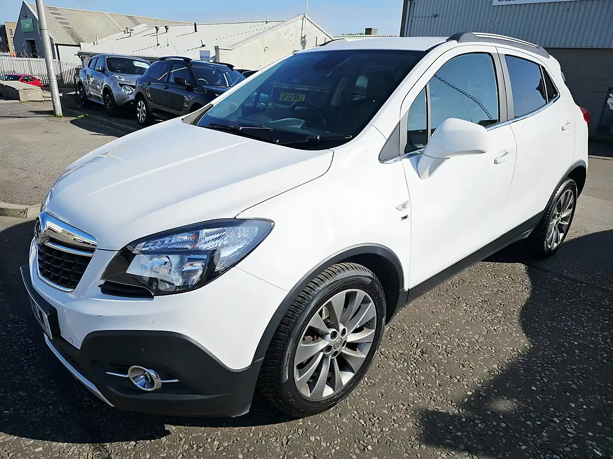 Used 2016 Vauxhall Mokka Se White - Interior and Exterior details 2