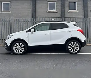 Used 2016 Vauxhall Mokka Se White - Interior and Exterior details 8
