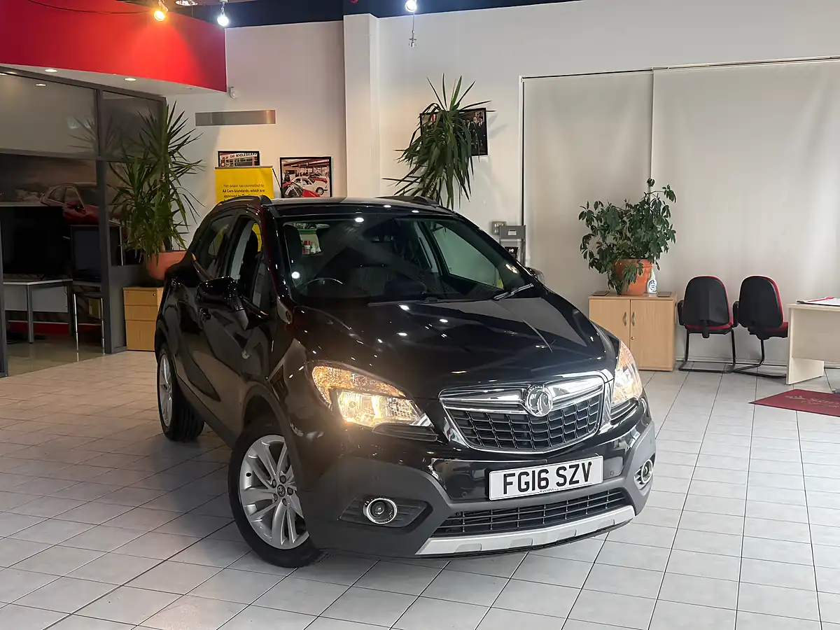 Used 2016 Vauxhall Mokka Tech Line Black - Front View