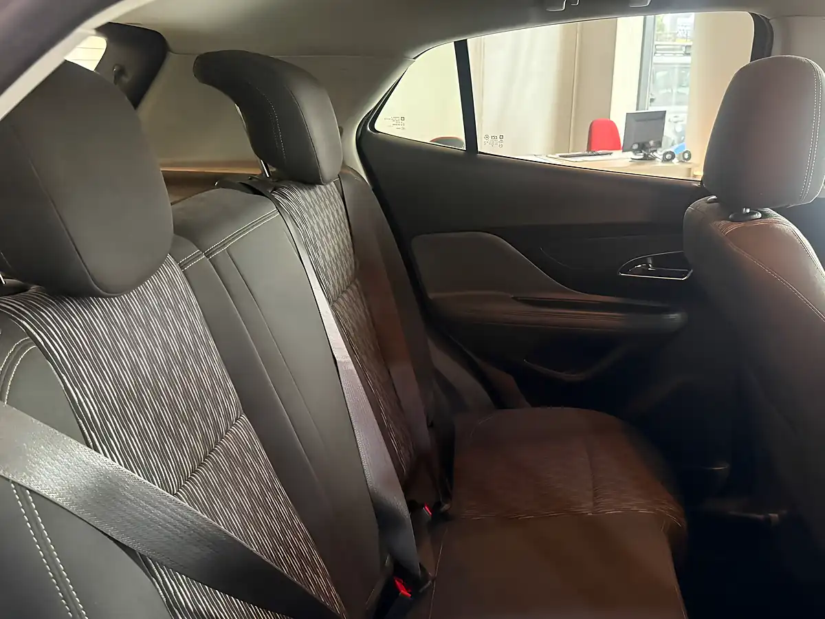 Used 2016 Vauxhall Mokka Tech Line Black - Interior and Exterior details 12
