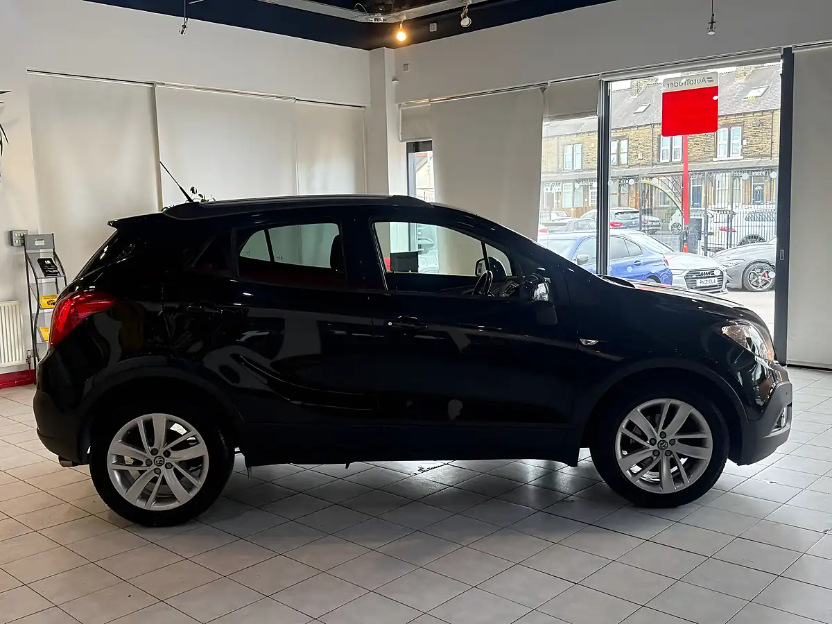 Used 2016 Vauxhall Mokka Tech Line Black - Interior and Exterior details 4