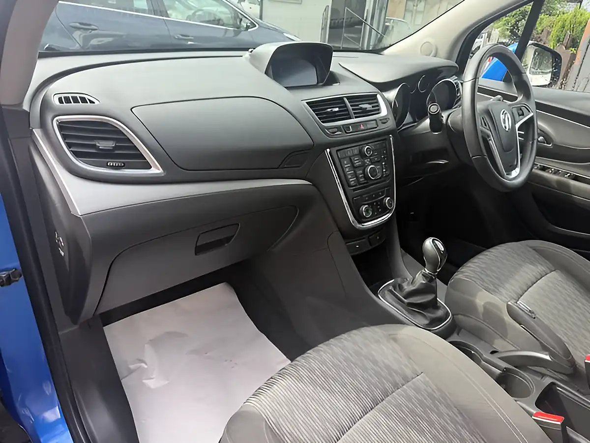 Used 2016 Vauxhall Mokka Tech Line Blue - Interior and Exterior details 12