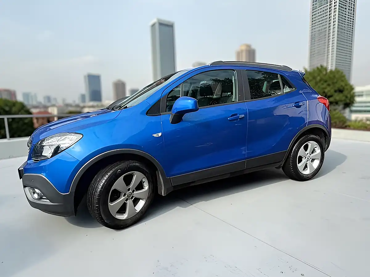 Used 2016 Vauxhall Mokka Tech Line Blue - Interior and Exterior details 3