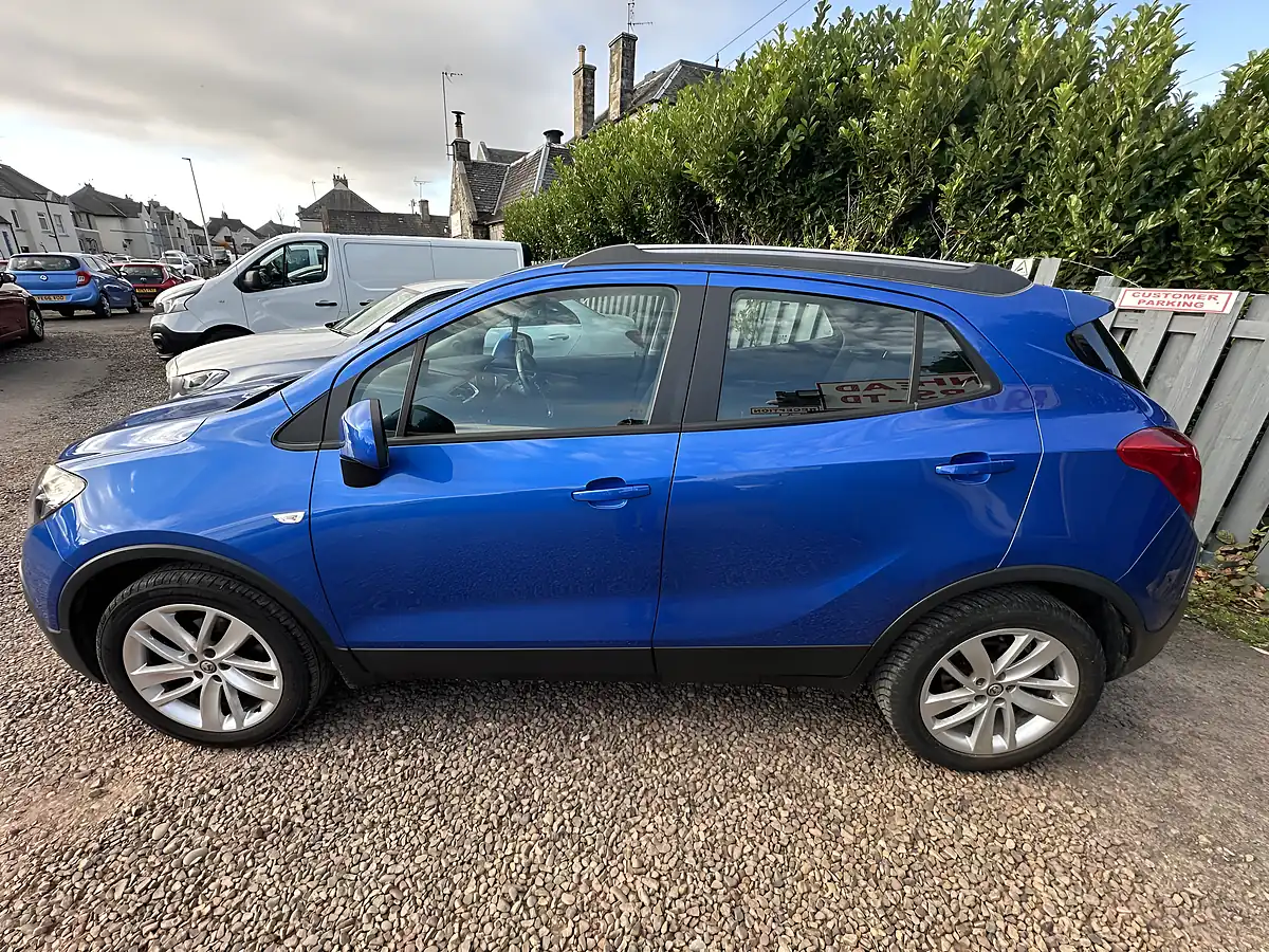 Used 2016 Vauxhall Mokka Tech Line Blue - Interior and Exterior details 10