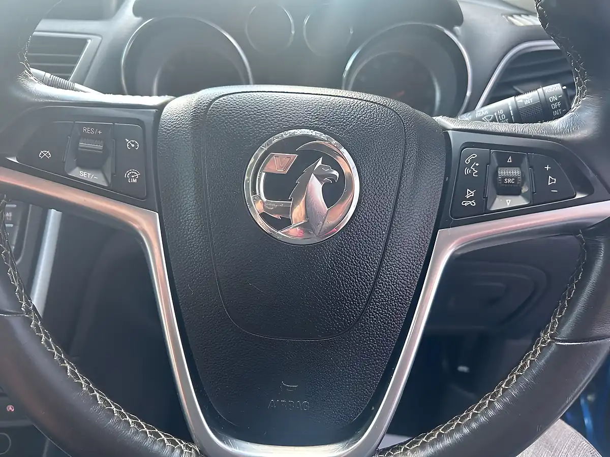 Used 2016 Vauxhall Mokka Tech Line Blue - Interior and Exterior details 15