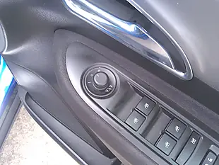 Used 2016 Vauxhall Mokka Tech Line Blue - Interior and Exterior details 14