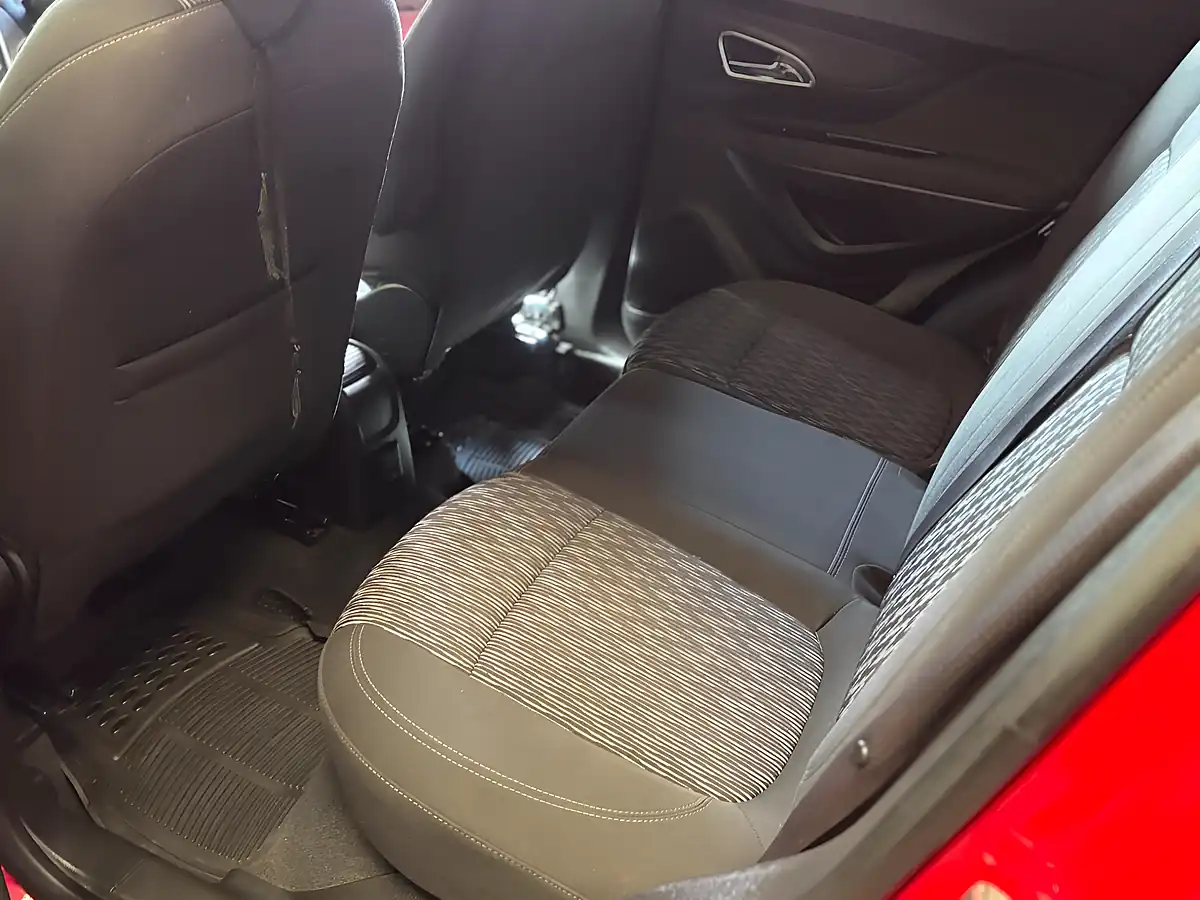 Used 2016 Vauxhall Mokka Tech Line Red - Interior and Exterior details 18