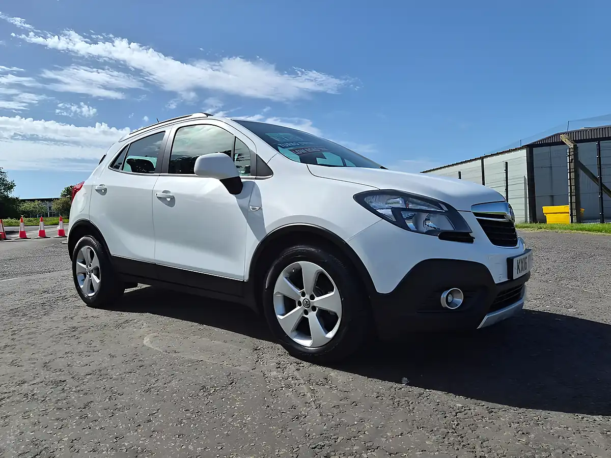 Used 2016 Vauxhall Mokka Tech Line White - Interior and Exterior details 3