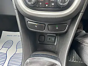 Used 2016 Vauxhall Mokka Tech Line White - Interior and Exterior details 6