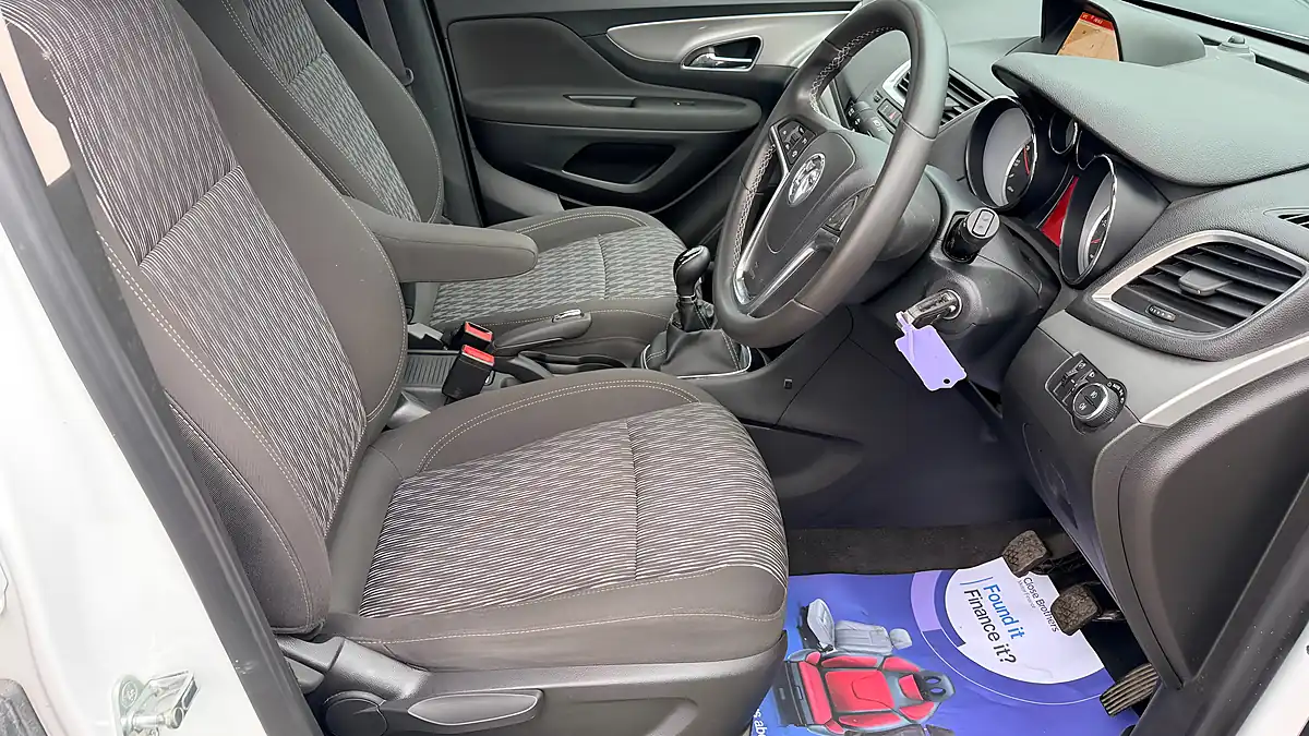 Used 2016 Vauxhall Mokka Tech Line White - Interior and Exterior details 14