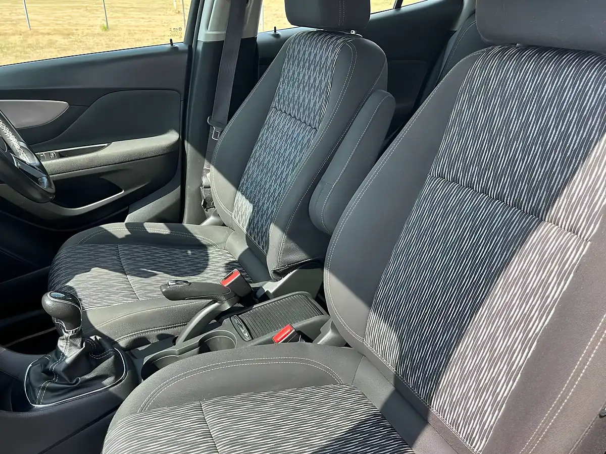 Used 2016 Vauxhall Mokka Tech Line White - Interior and Exterior details 19