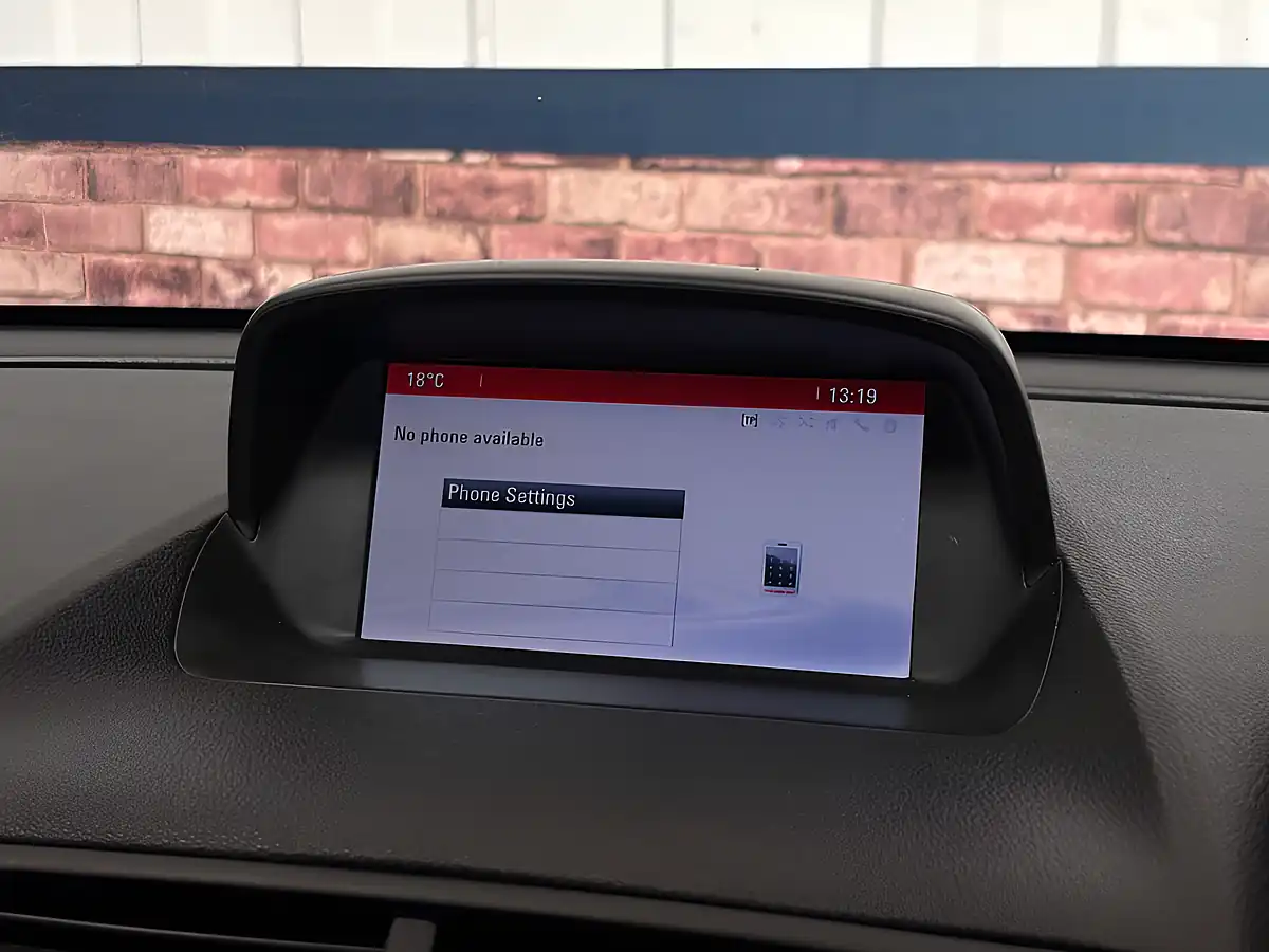 Used 2016 Vauxhall Mokka Tech Line White - Interior and Exterior details 20