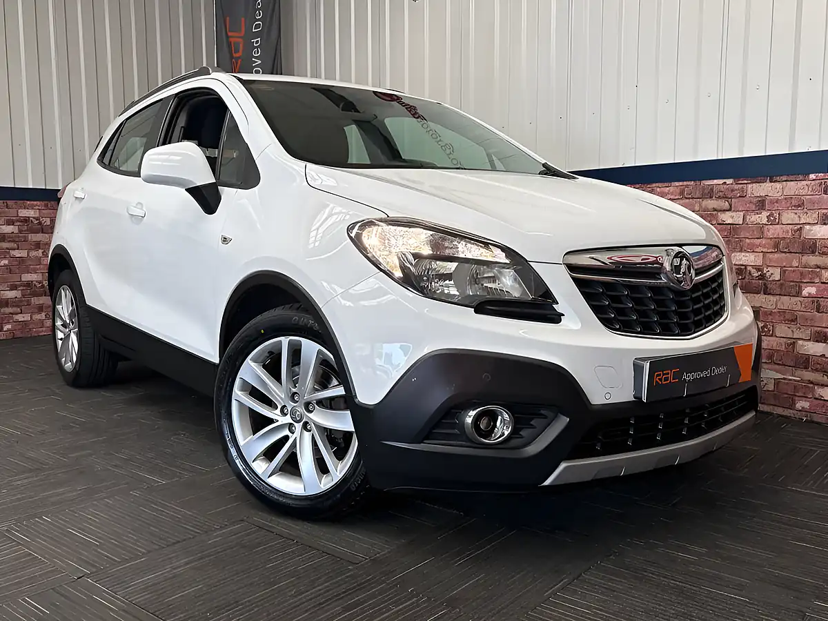 Used 2016 Vauxhall Mokka Tech Line White - Interior and Exterior details 3