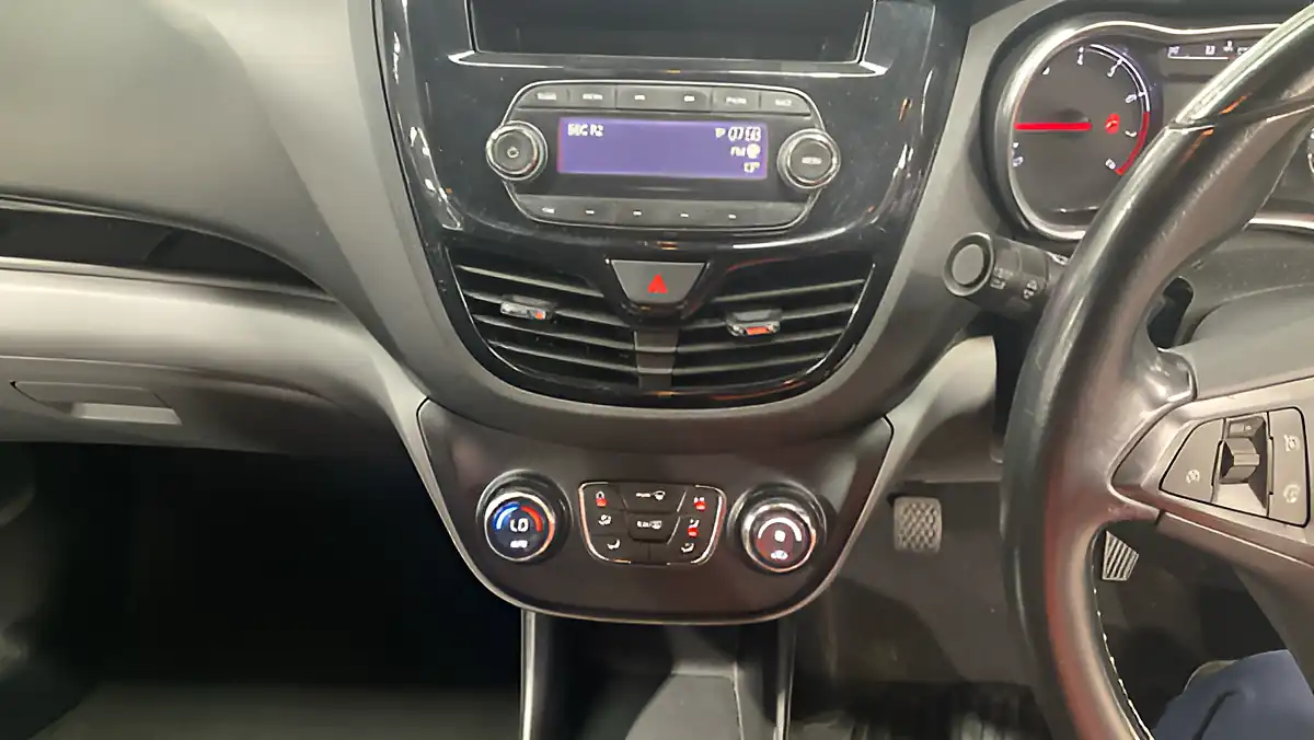 Used 2016 Vauxhall Mokka X Active Blue - Interior and Exterior details 12